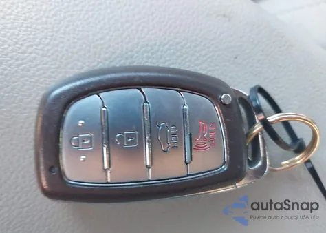 2018 Hyundai Elantra Value Edition z USA, uszkodzony, nr VIN 5NPD84LF3JH360062